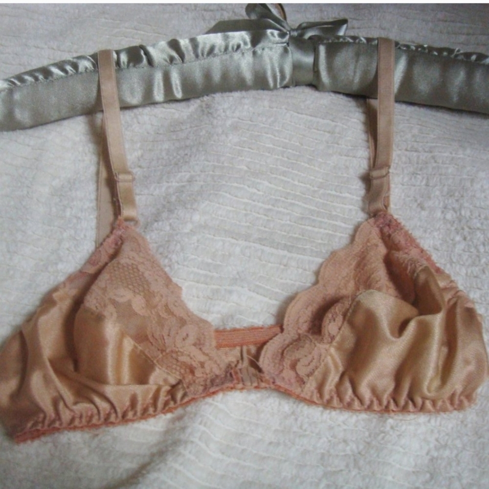 A-OK Vintage Bra Exclusively for A Cup Women